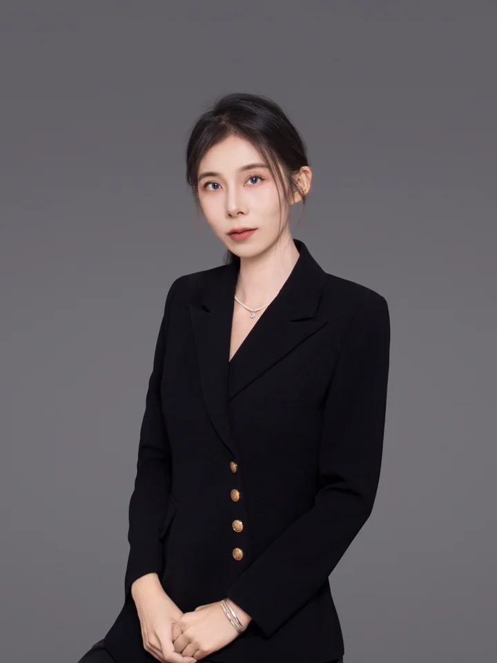 黑龙江怀瑜律师事务所王龙月律师形象照